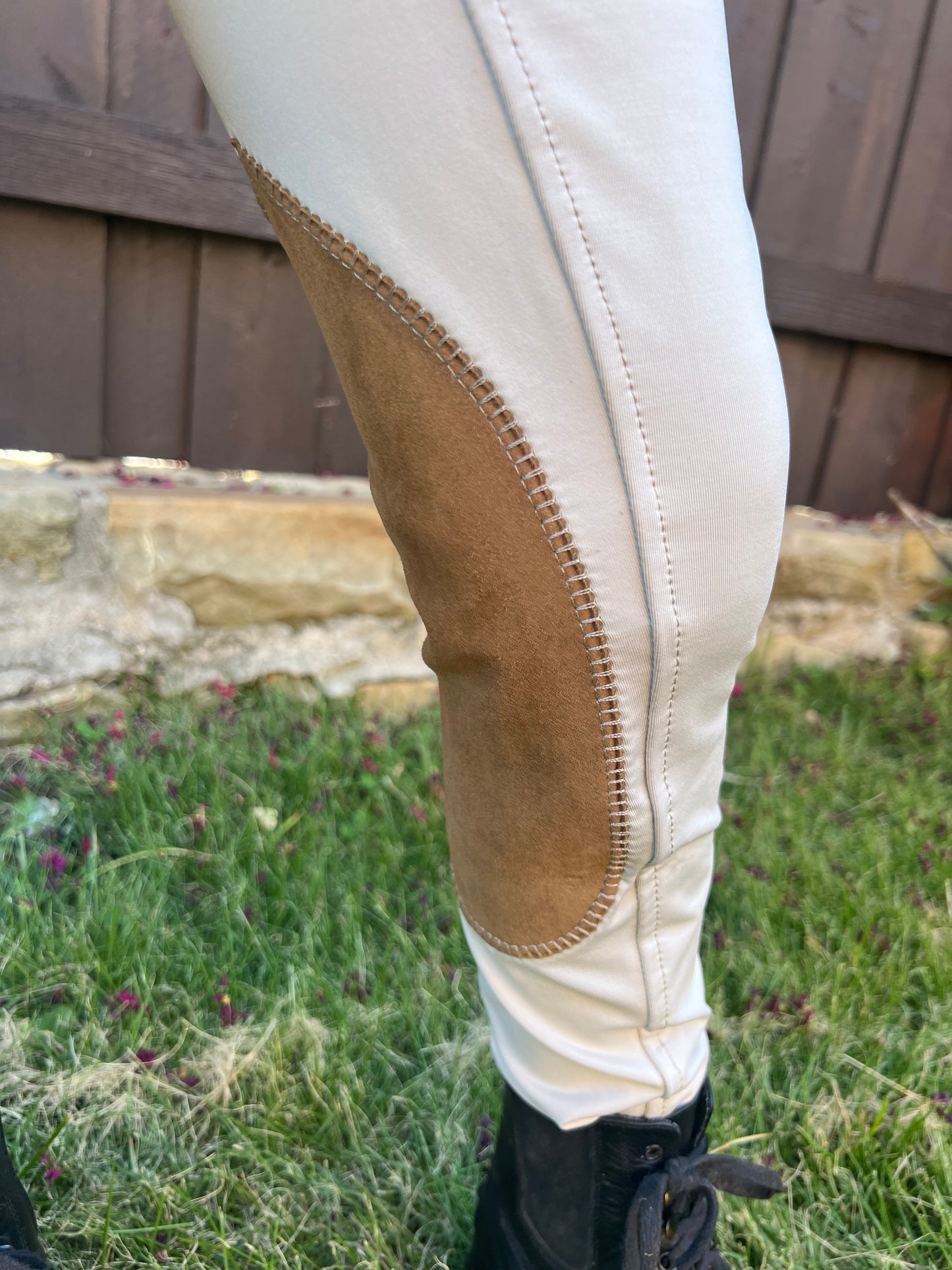 Serene Riding Breeches - Light Beige - Knee Patch (Youth sizes)